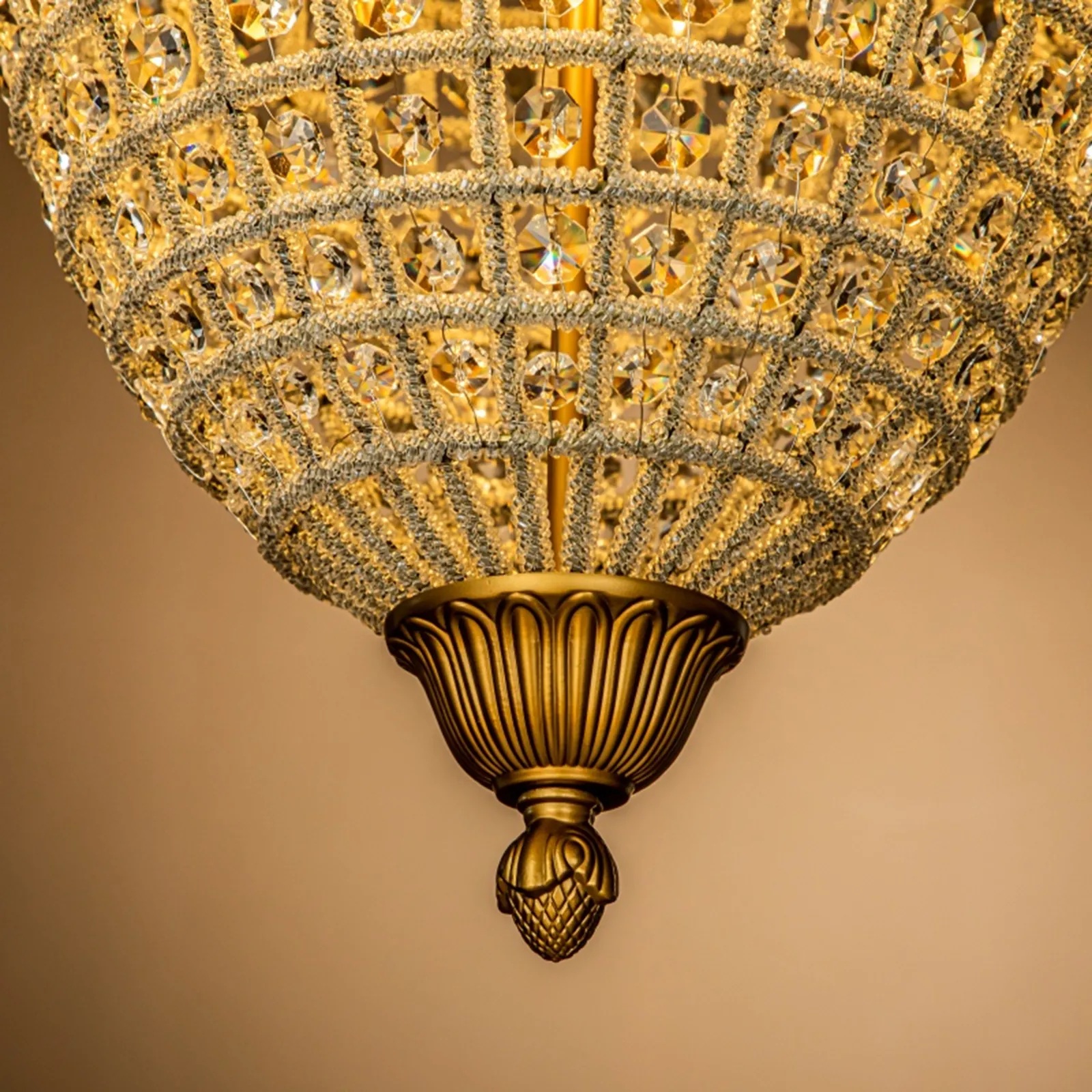 Laevalgusti Empire - Image 3