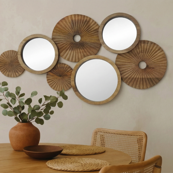 Seinakaunistus Yeste